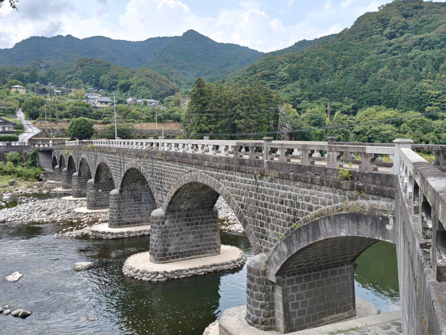 本耶馬渓の耶馬渓橋（大分県中津市）