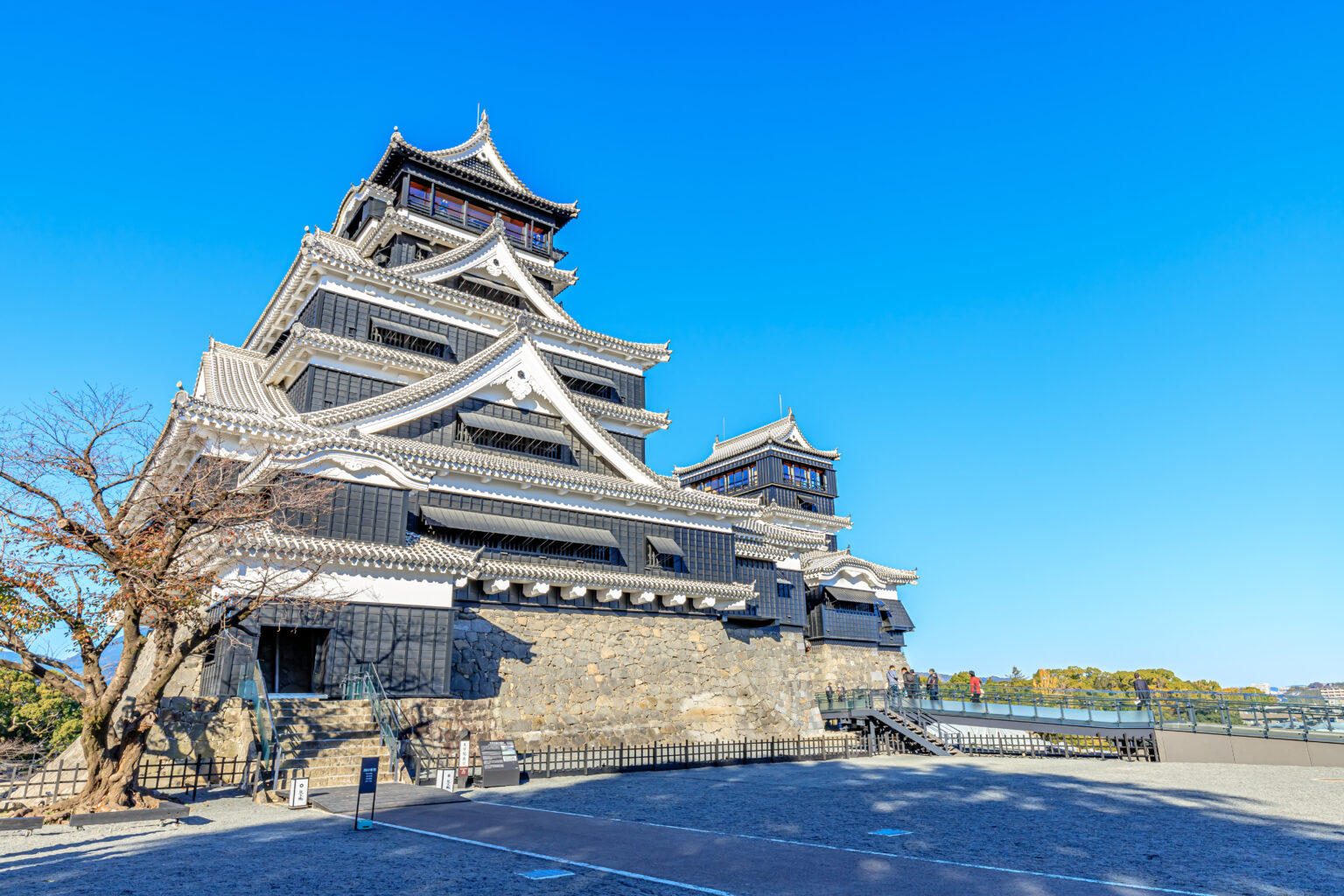 修復された熊本城（熊本県熊本市）