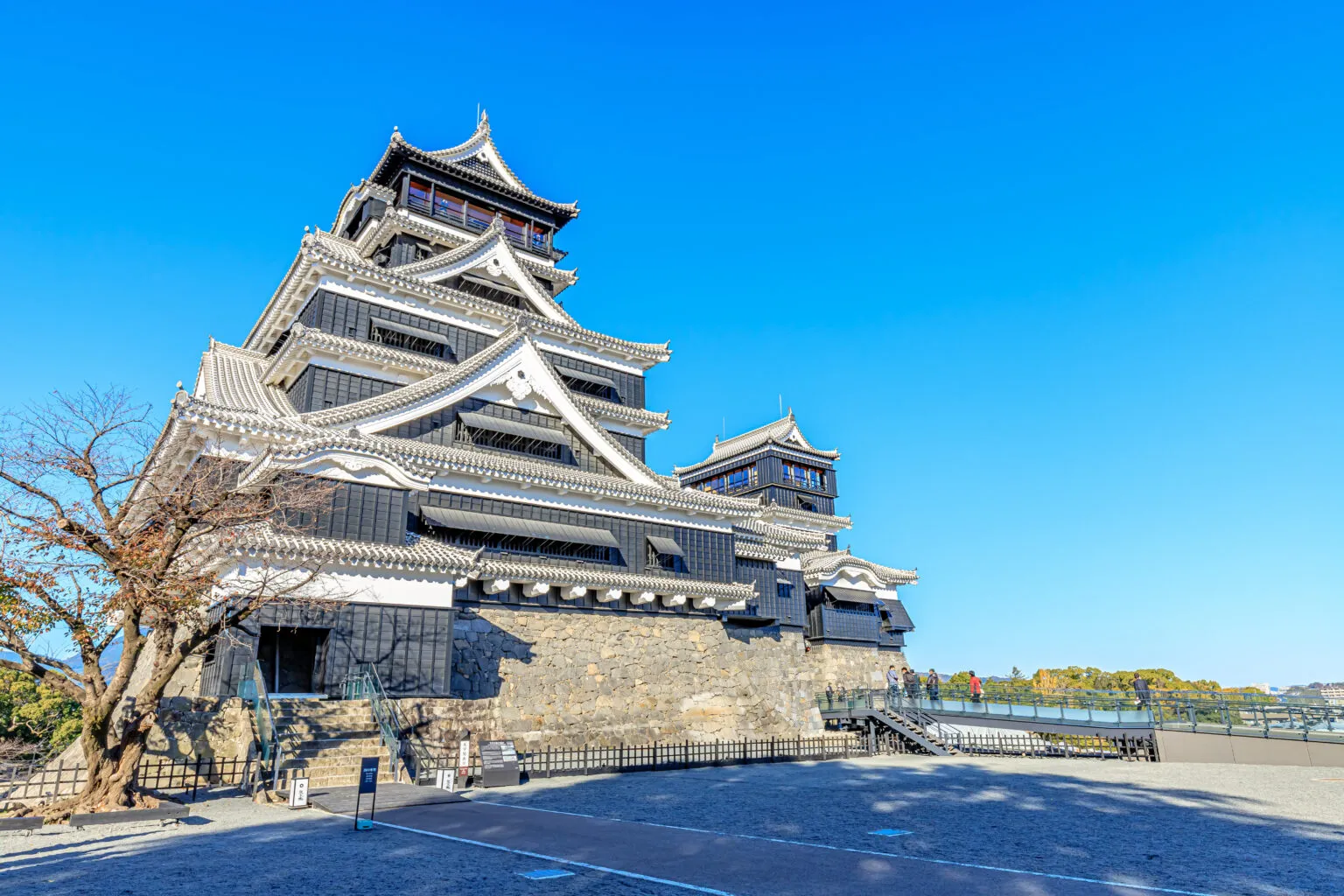 修復された熊本城（熊本県熊本市）