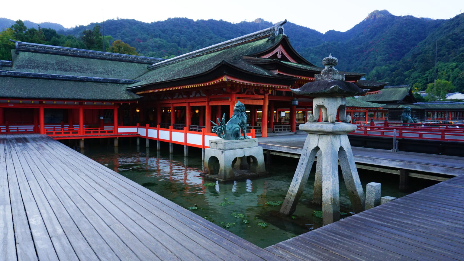 世界遺産 厳島神社（広島県廿日市市）